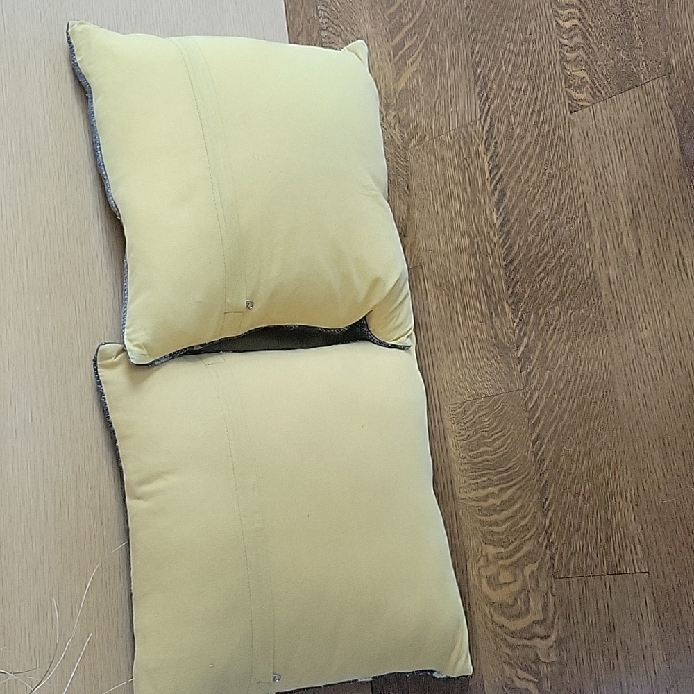 Rustic textured aztec pattern decorative pillow cases - Picture 4 of 5